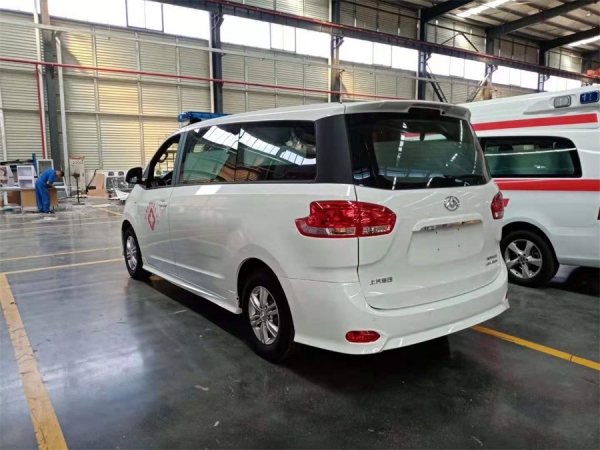 國(guó)六上汽大通G10轉(zhuǎn)運(yùn)型救護(hù)車(chē)